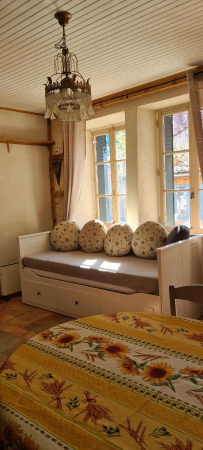 La Maison Des Tisserandes มองต์เซกูร์ ภายนอก รูปภาพ